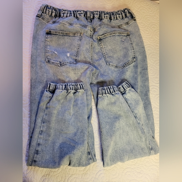 Celebrity Pink | Acid Wash Denim Jogger | Distressed and Elastic Waist | Large - Picture 15 of 15